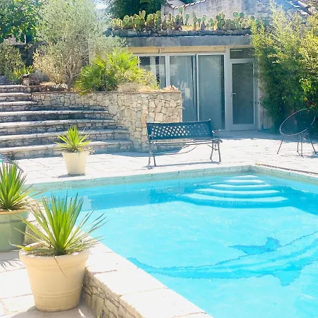 Villa Nimes Exterior foto